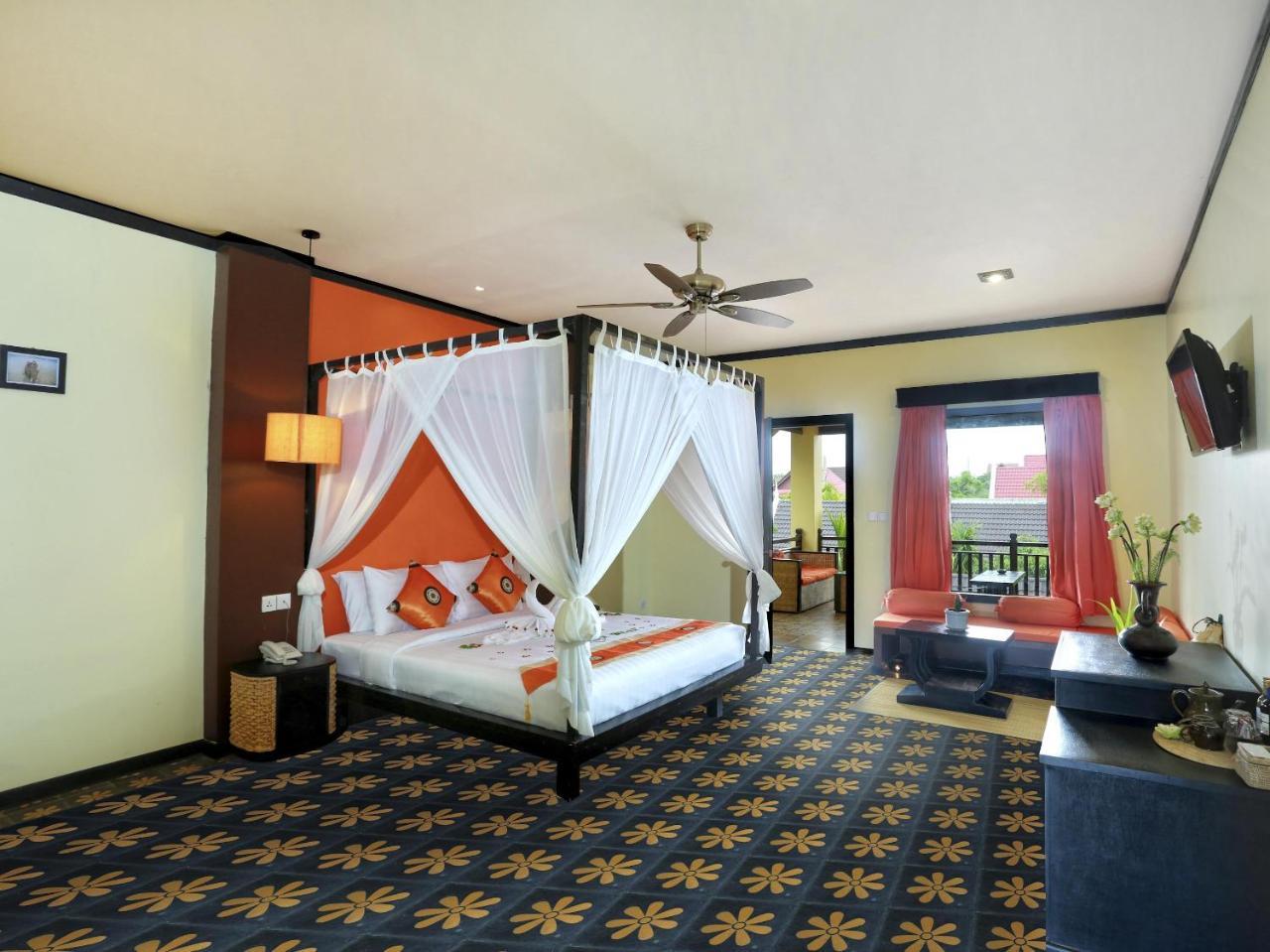 Residence Indochine Suite Siem Reap Exterior foto